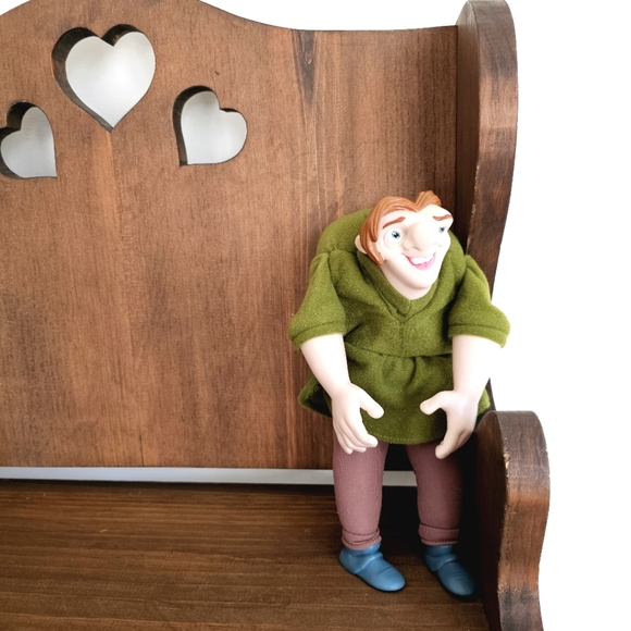 Vintage Disney's Hunchback of Notre Dame Quasimodo 9" Hand Puppet, Burger King - Picture 11 of 16